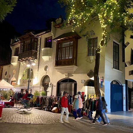 Bed & Breakfast Lastarria サンティアゴ エクステリア 写真